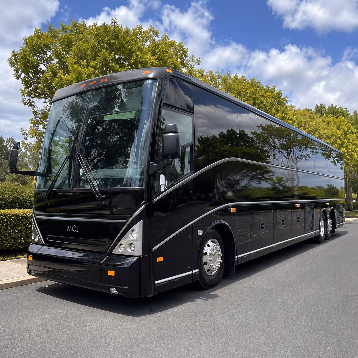 buses for channel islands and pacifica high school prom groups