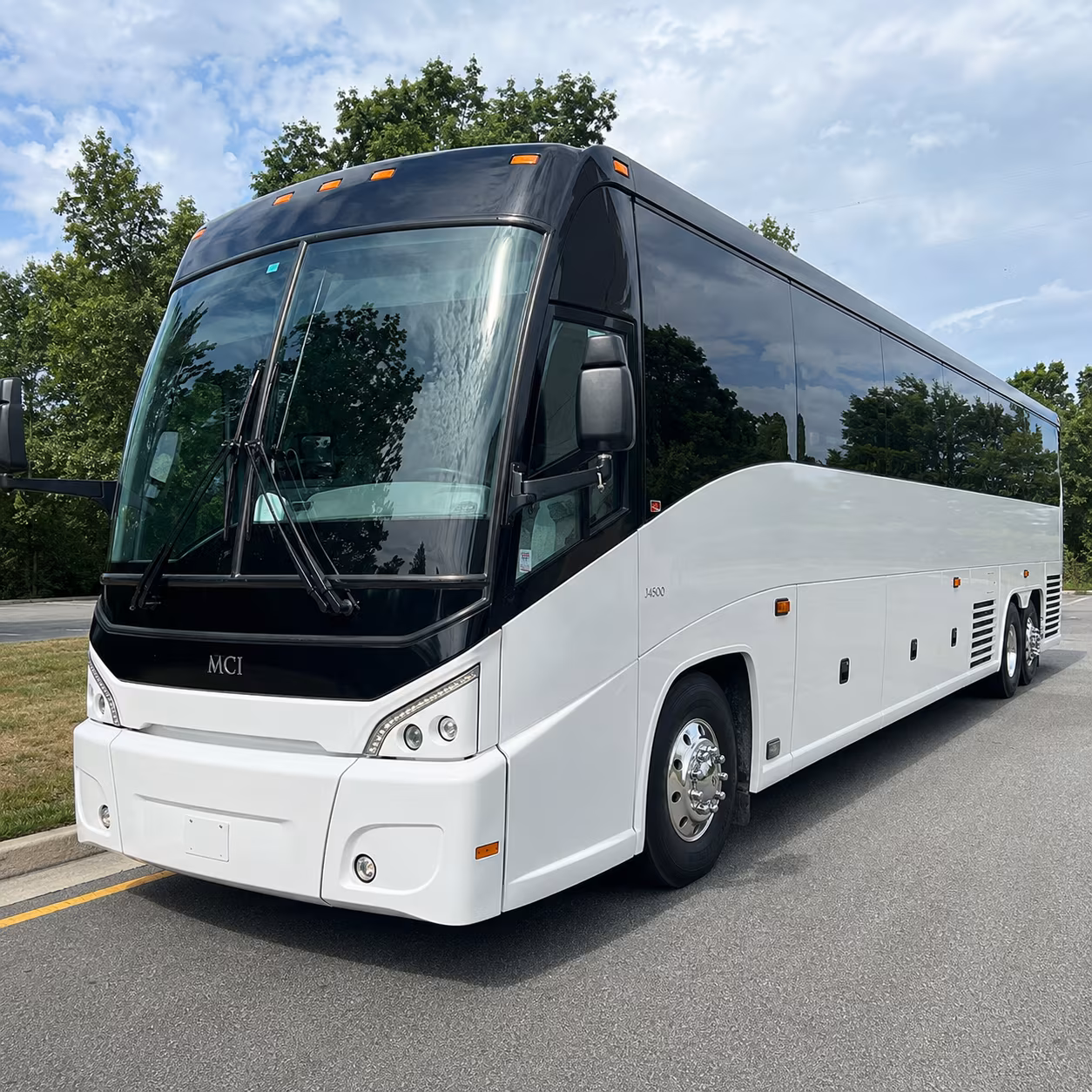 corporate airport transfer buses to lax bur and oxr