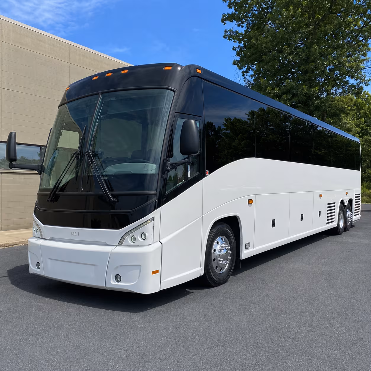 employee shuttle buses for oxnard s largest employers