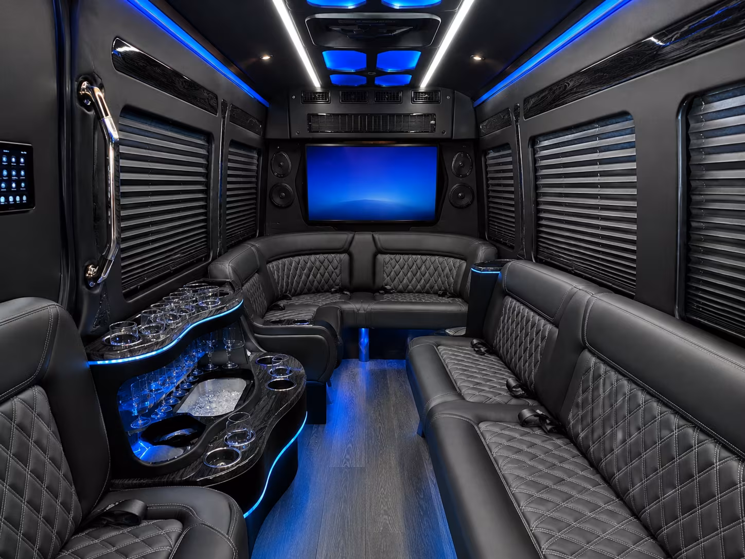 group buses to crypto com arena for lakers clippers and kings games