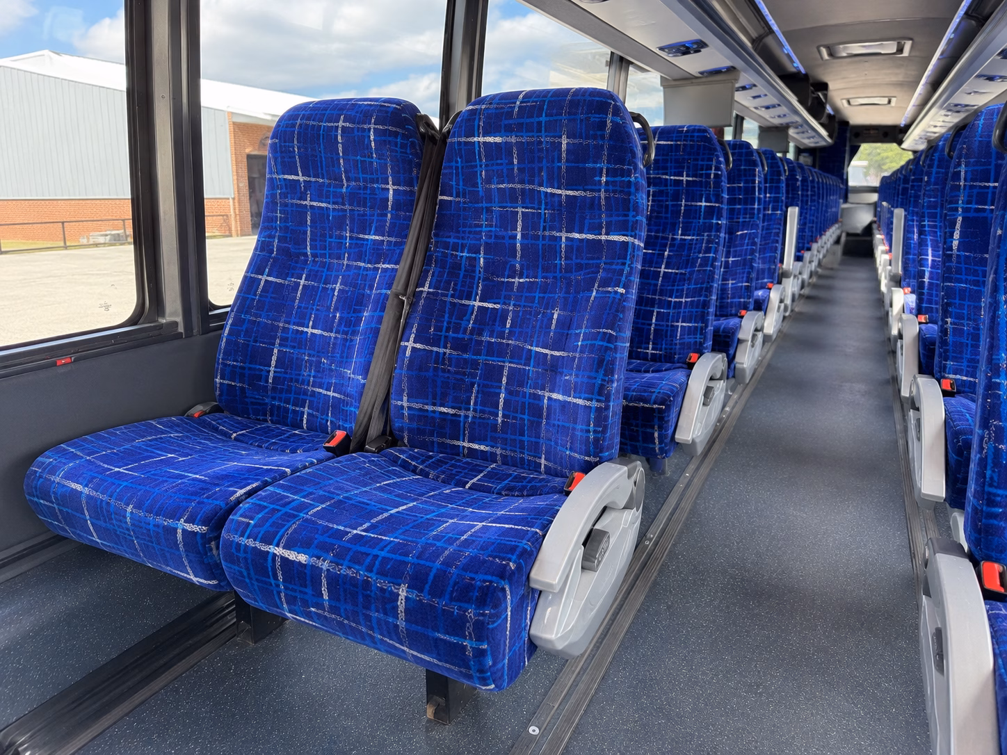 how the day of the week changes what a bus costs in oxnard california
