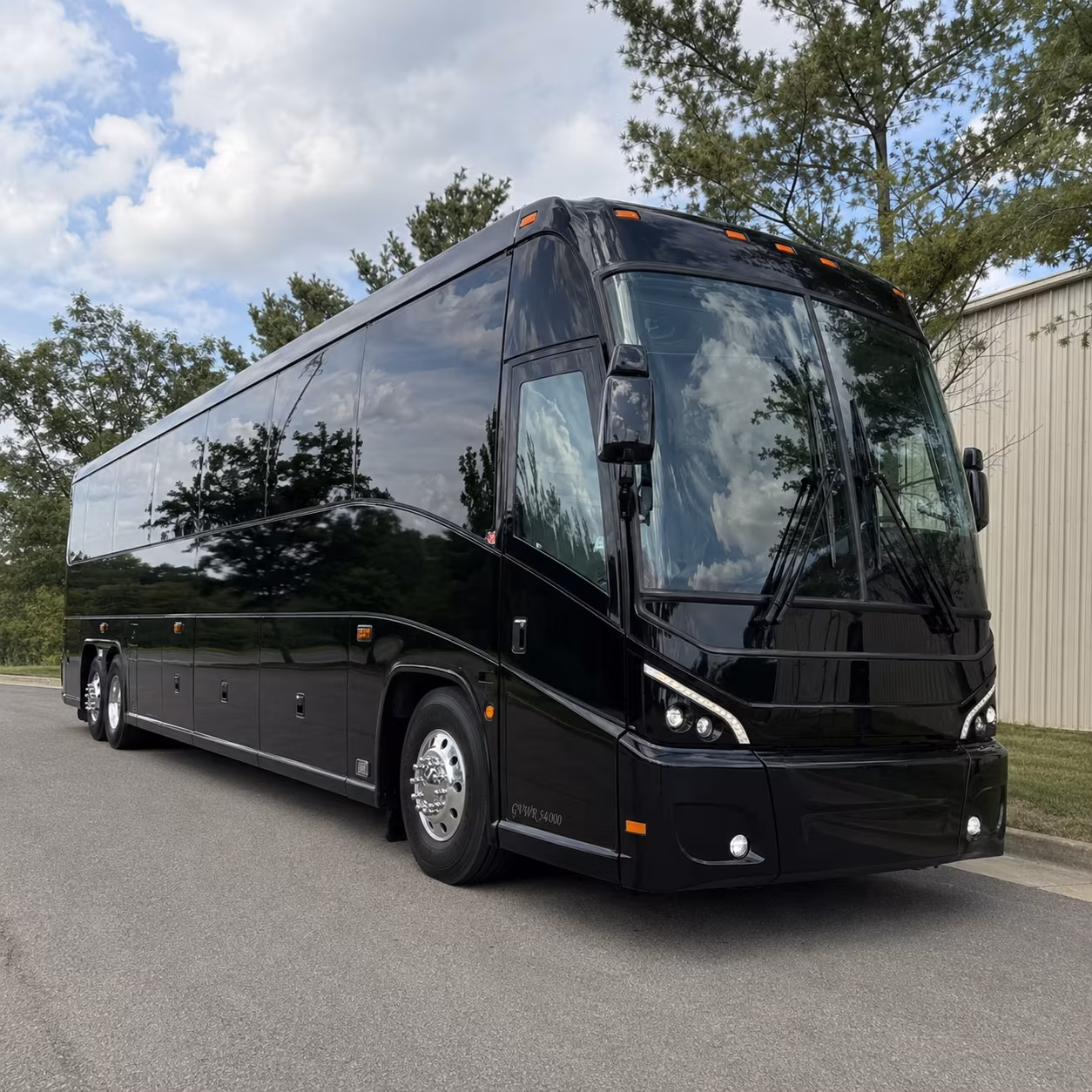 mission and outreach group buses serving oxnard and los angeles
