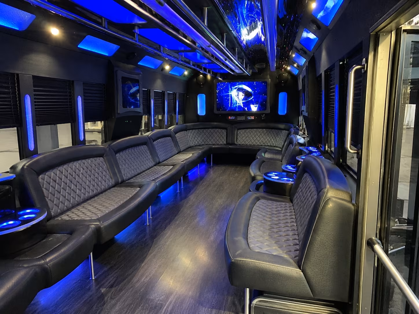 oxnard 28 passenger party bus interior