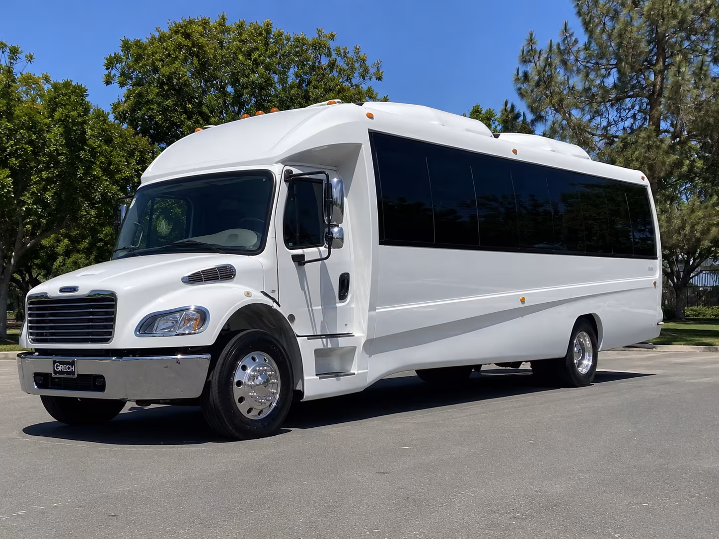 oxnard quinceanera sweet 16 party bus rental